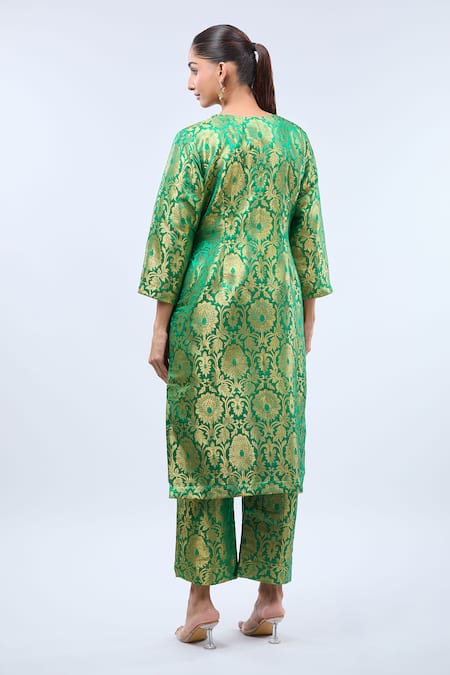 Samyukta Singhania Green Brocade Straight Kurta Set 