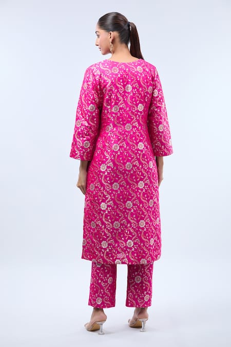 Samyukta Singhania Brocade Pink Straight Kurta Set 