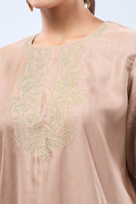 Naintara Bajaj_Brown Nylon Embroidery Round Neck Straight Kurta Set_Online_at_Aza_Fashions
