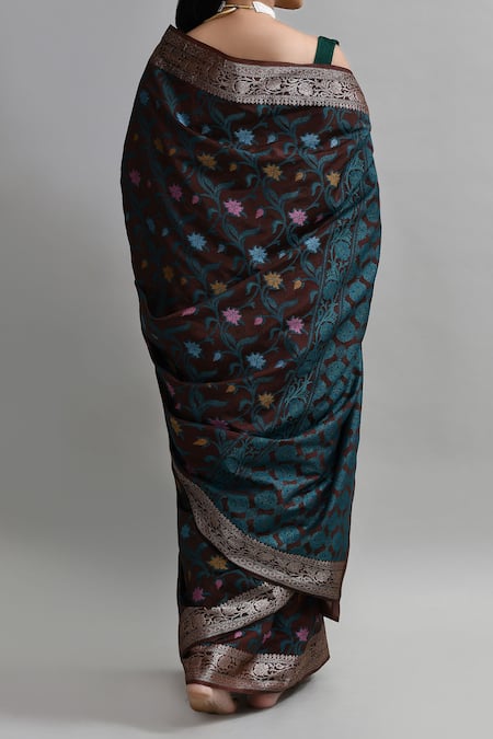 Samyukta Singhania Classic Brown Silk Banarasi Saree Set 