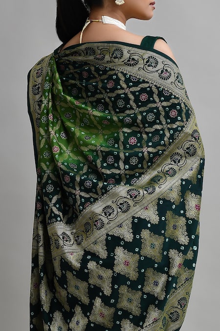 Buy_Samyukta Singhania_Green Silk Weaving Bandhej Saree With Blouse _Online_at_Aza_Fashions