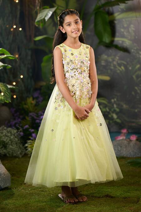 Shop Panchhi By Kanupriya Tibrewala Green Tulle Sequins, Embroidery Embellished Enchanted Midi Dress at Aza Fashions Shop_Panchhi By Kanupriya Tibrewala_Green Tulle Sequins, Embroidery Embellished Enchanted Midi Dress_at_Aza_Fashions