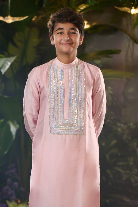 Buy_Panchhi By Kanupriya Tibrewala_Blush Silk, Cotton Satin Embroidery Pink Designer Kurta Set_Online_at_Aza_Fashions