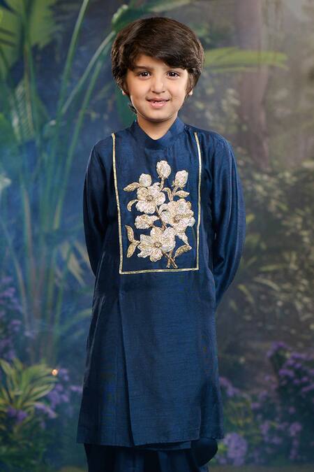 Shop Panchhi By Kanupriya Tibrewala Blue Silk, Modal, Satin Embroidery Dark Blend Kurta Set at Aza Fashions Shop_Panchhi By Kanupriya Tibrewala_Blue Silk, Modal, Satin Embroidery Dark Blend Kurta Set_at_Aza_Fashions