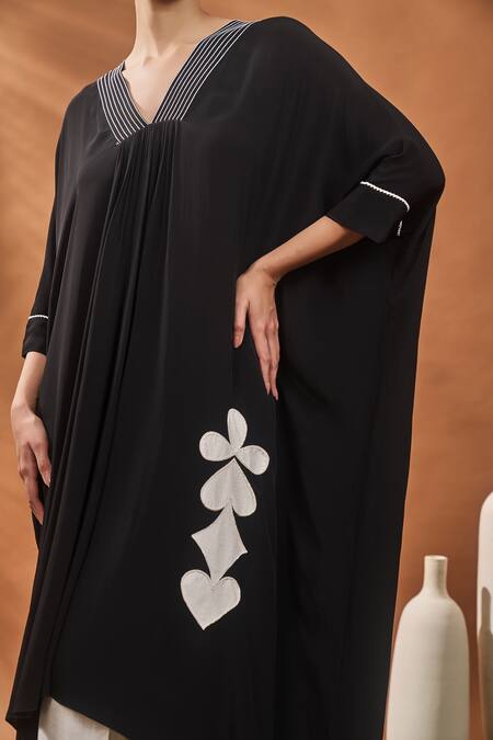 Shop_Masaba_Black Crepe, Silk V-neck Tunic Set _Online_at_Aza_Fashions