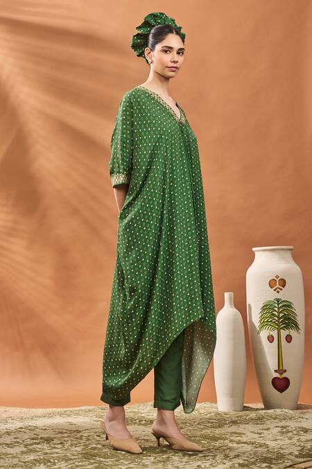 Shop_Masaba_Green Crepe, Silk V-neck Printed Tunic And Pant Set _Online_at_Aza_Fashions