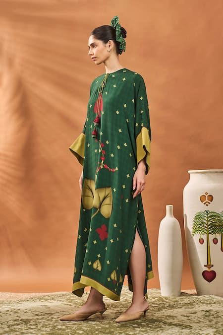 Masaba_Green Crepe, Silk Tassels Round Neck Clover Checks Kaftan _Online_at_Aza_Fashions