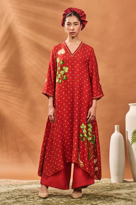 Shop_Masaba_Rust Silk V-neck Spade Blossom Kurta Set _at_Aza_Fashions