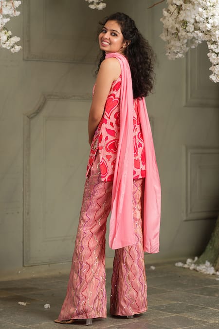 House Of Akshata Red Crepe, Tissue Sequins, Embroidery, Zari Heart Pattern Kurta Set Online at Aza Fashions House Of Akshata_Red Crepe, Tissue Sequins, Embroidery, Zari Heart Pattern Kurta Set _Online_at_Aza_Fashions