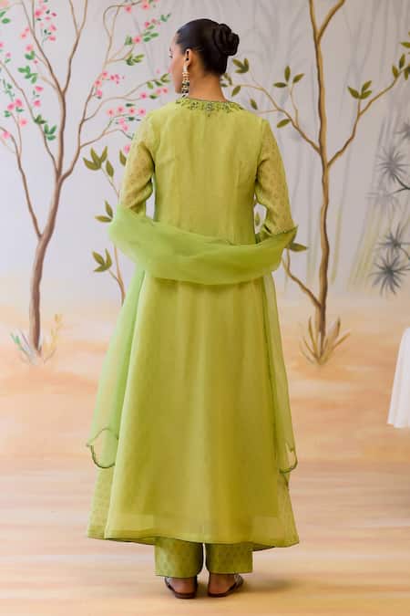 Shikha Mehta Embroidered Green Kurta Set With Dupatta 