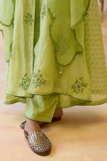 Buy_Shikha Mehta_Green Chanderi, , Organza Beads Embroidered Kurta Set With Dupatta _Online_at_Aza_Fashions