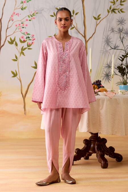 Shop_Shikha Mehta_Pink Silk, Satin Sequins, Embroidery Split V-neck Straight Kurta Set _Online_at_Aza_Fashions