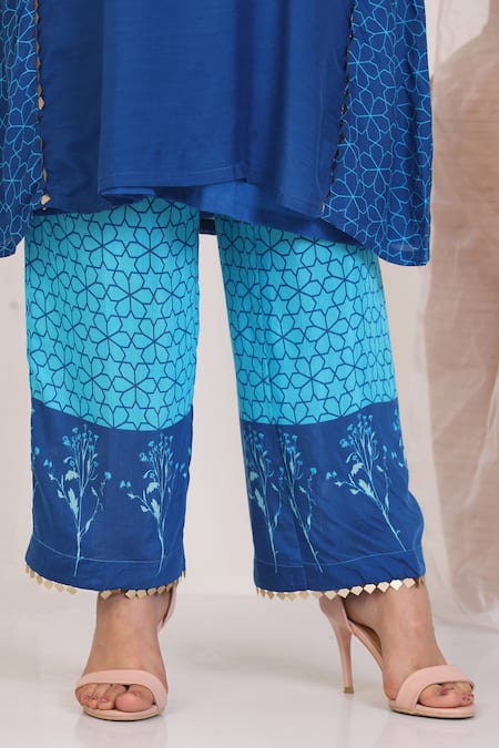 Shop_Radhika Jindal_Blue Cotton, Silk Embroidery Split V-neck Electric Kurta Set_Online_at_Aza_Fashions