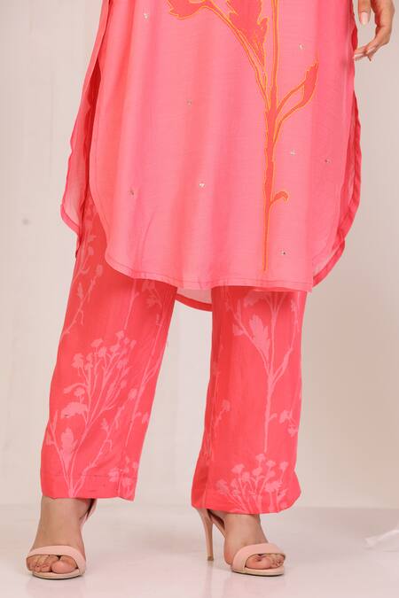 Buy_Radhika Jindal_Pink Cotton, Silk Sequins, Embroidery Round Designer Salmon And Coral Kurta Set_Online_at_Aza_Fashions