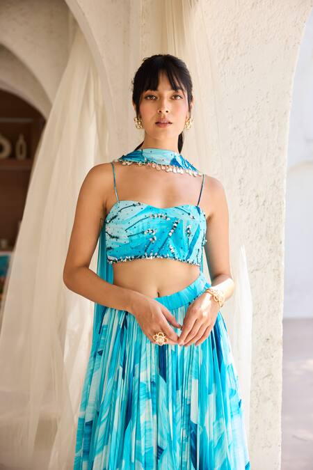 Shop Diyarajvvir Blue Georgette Beads Sweetheart Neck Printed Crop Top And Skirt Set Online at Aza Fashions Shop_Diyarajvvir_Blue Georgette Beads Sweetheart Neck Printed Crop Top And Skirt Set _Online_at_Aza_Fashions