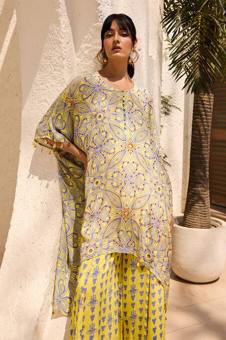Buy Diyarajvvir Yellow Crepe Round Neck Asymmetric Printed Kaftan Tunic Set Online at Aza Fashions Buy_Diyarajvvir_Yellow Crepe Round Neck Asymmetric Printed Kaftan Tunic Set _Online_at_Aza_Fashions