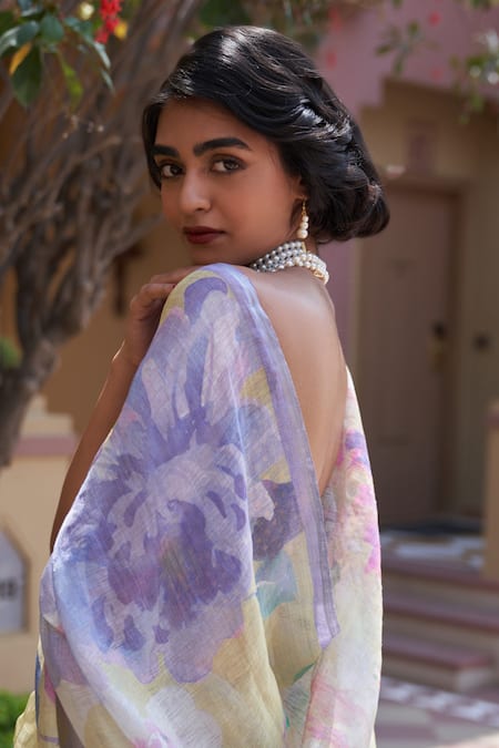 Five Point Five Yellow Tissue, Linen Floral Weaved Saree Online at Aza Fashions Five Point Five_Yellow Tissue, Linen Floral Weaved Saree _Online_at_Aza_Fashions