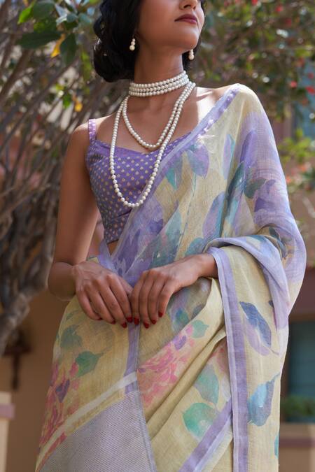 Buy Five Point Five Yellow Tissue, Linen Floral Weaved Saree Online at Aza Fashions Buy_Five Point Five_Yellow Tissue, Linen Floral Weaved Saree _Online_at_Aza_Fashions