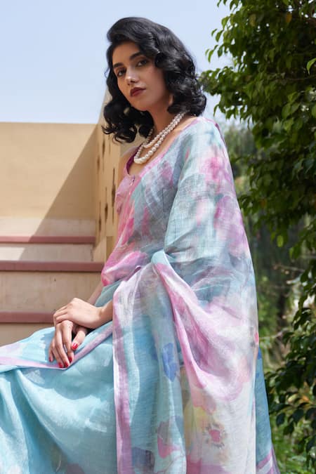 Shop_Five Point Five_Blue Tissue, Linen Floral Saree Set _Online_at_Aza_Fashions