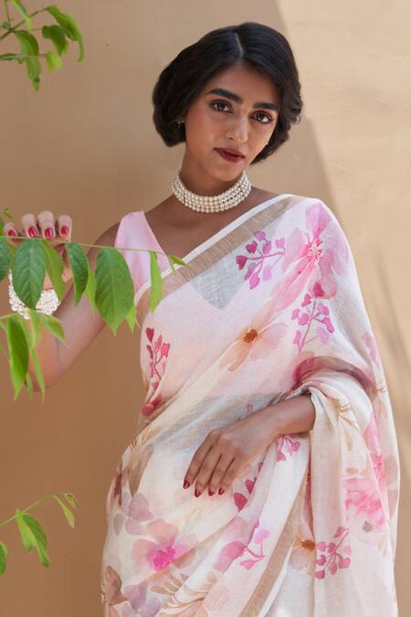Buy Five Point Five Off White Linen Floral Weaved Saree Set Online at Aza Fashions Buy_Five Point Five_Off White Linen Floral Weaved Saree Set _Online_at_Aza_Fashions