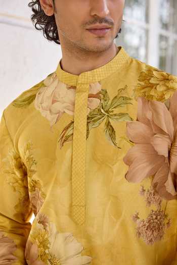 Kalista Yellow Chanderi Ilyaz Floral Printed Kurta Set Online at Aza Fashions Kalista_Yellow Chanderi Ilyaz Floral Printed Kurta Set _Online_at_Aza_Fashions