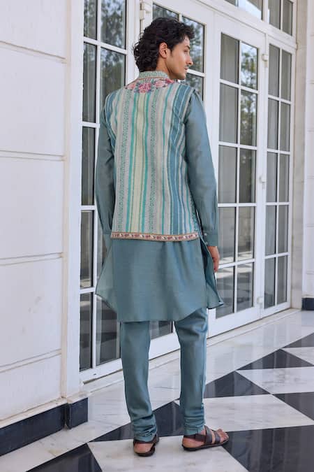 Kalista Arav Aqua Kurta Bundi Set 