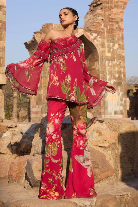 Buy_Awigna_Fuchsia Georgette Beads Off-shoulder Floral Print Tunic And Pant Set_Online_at_Aza_Fashions