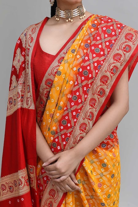Samyukta Singhania_Yellow Silk Embroidery Banarasi Bandhej Saree Set _Online_at_Aza_Fashions