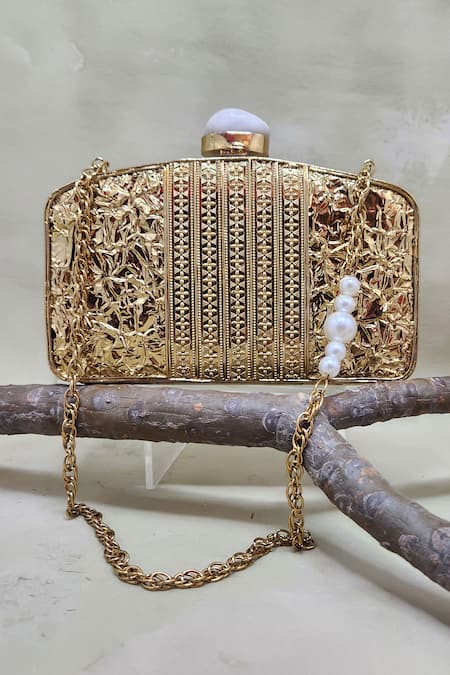Shop Adwita Bags & Jewels Gold Crystals, Pearls, Stones Rawiya Natural Embellished Clutch at Aza Fashions Shop_Adwita Bags & Jewels_Gold Crystals, Pearls, Stones Rawiya Natural Embellished Clutch _at_Aza_Fashions