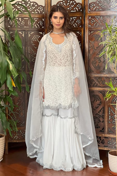Shop_Label Aishwaryrika_White Georgette Embroidery Round Neck Chikankari Kurta Set _at_Aza_Fashions