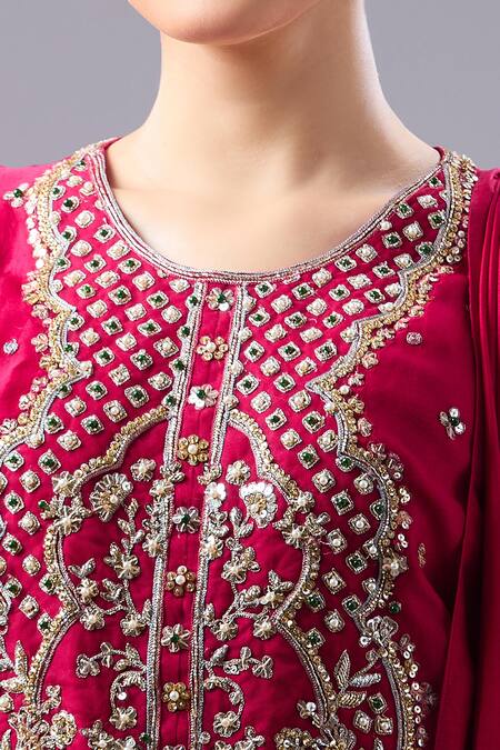 Buy_Ridhi Mehra_Pink Embroidery Round Neck Floral Kurta Set _Online_at_Aza_Fashions