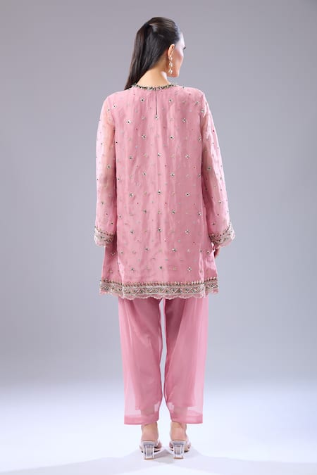 Ridhi Mehra Floral Embroidered Kurta Set 