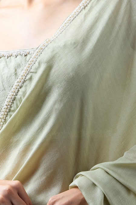 Shop Ridhi Mehra Silver Embroidery Square Neck Hem Saree And Blouse Set Shop_Ridhi Mehra_Silver Embroidery Square Neck Hem Saree And Blouse Set