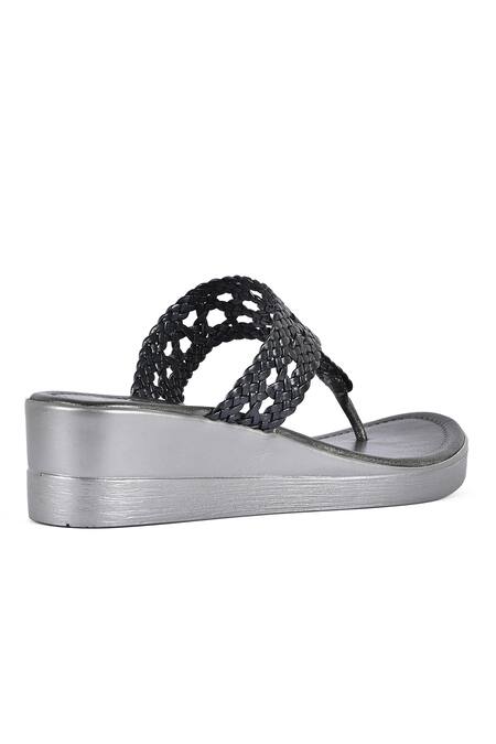 Buy_Vanilla Moon_Pink Pewter Woven Strap Wedges_Online_at_Aza_Fashions