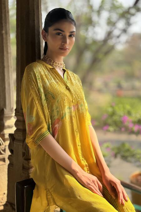 Shop_Basil Leaf_Yellow Chiffon, Linen, Silk Embroidery Collared Printed Kurta Set _Online_at_Aza_Fashions