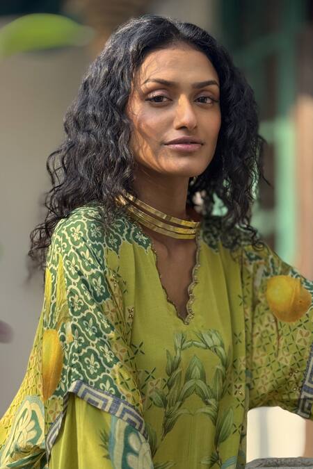 Shop Basil Leaf Lavender Crepe Embroidery Split V-neck Printed Lime Kurta Set Online at Aza Fashions Shop_Basil Leaf_Lavender Crepe Embroidery Split V-neck Printed Lime Kurta Set_Online_at_Aza_Fashions