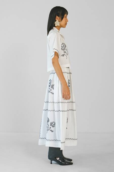 Shop Merakus White Cotton Embroidery Collared Cross Stitch Skirt Set Online at Aza Fashions Shop_Merakus_White Cotton Embroidery Collared Cross Stitch Skirt Set _Online_at_Aza_Fashions
