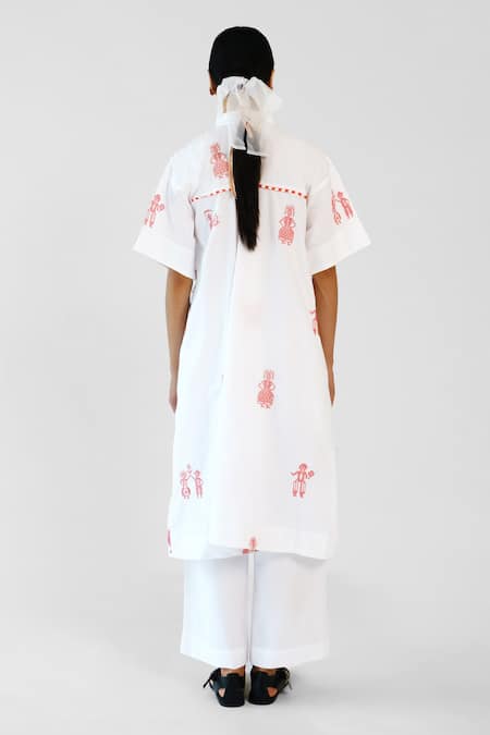 Merakus White and Red Cross Stitch Kurta Pant Set 