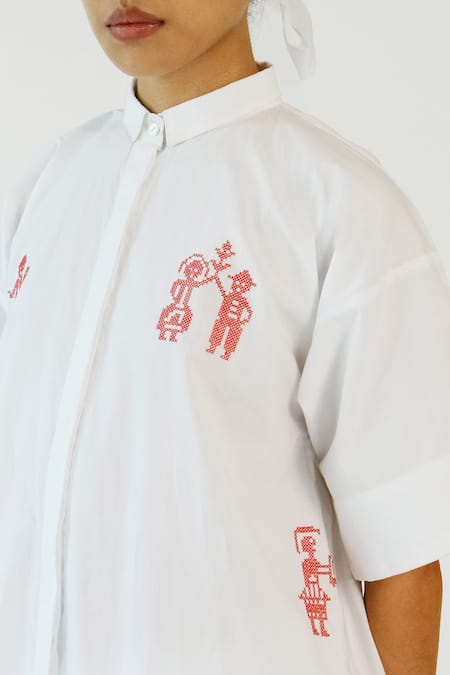 Merakus_White Cotton Embroidery Collared Cross Stitch Kurta And Skirt Set _Online_at_Aza_Fashions