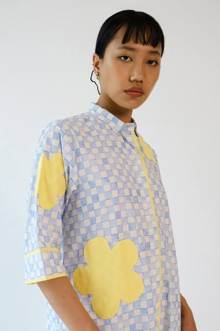 Buy_Merakus_Blue Cotton Applique, Fabric Flowers Collared Checks Kurta Pant Set _Online_at_Aza_Fashions