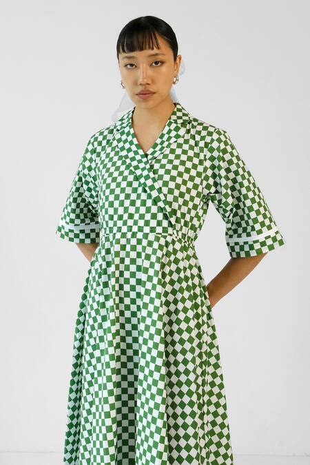 Buy_Merakus_Green Cotton Open Neck Checks Printed Cuban Collar Dress _Online_at_Aza_Fashions