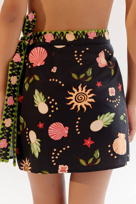 Buy_NOIB_Multi Color Cotton Satin Wrap Me Round Skirt - Seashell 