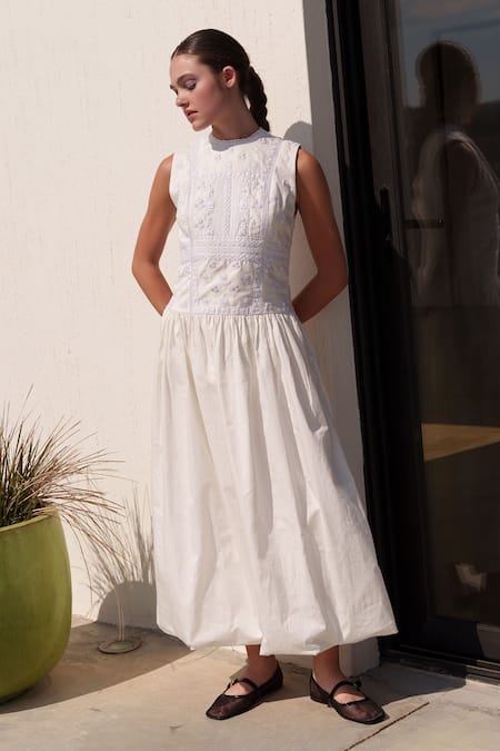 Buy Shruti Sancheti White Poplin Embroidery Round Neck Midi Dress Online at Aza Fashions Buy_Shruti Sancheti_White Poplin Embroidery Round Neck Midi Dress _Online_at_Aza_Fashions