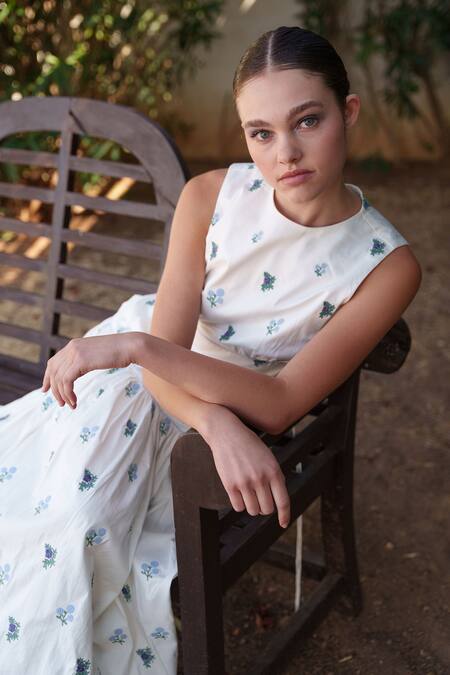 Buy Shruti Sancheti White Poplin Embroidery Round Neck Midi Dress Online at Aza Fashions Buy_Shruti Sancheti_White Poplin Embroidery Round Neck Midi Dress _Online_at_Aza_Fashions