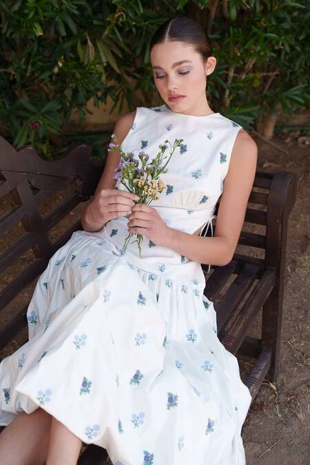 Shop Shruti Sancheti White Poplin Embroidery Round Neck Midi Dress Online at Aza Fashions Shop_Shruti Sancheti_White Poplin Embroidery Round Neck Midi Dress _Online_at_Aza_Fashions