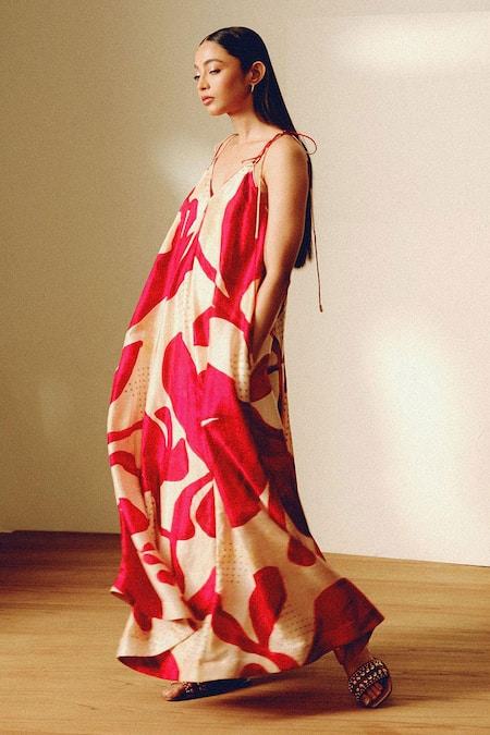 Shop_Kavya Singh Kundu_Beige V-neck Handwoven Mulberry Silk Maxi Dress _Online_at_Aza_Fashions