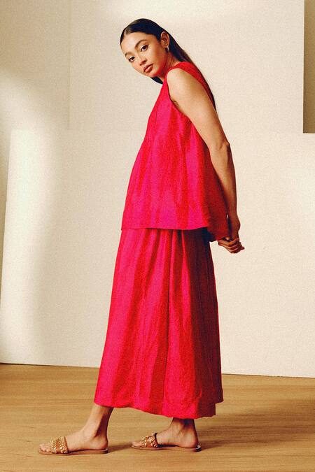 Shop_Kavya Singh Kundu_Red Round Neck Handwoven Silk Sylvie Set _Online_at_Aza_Fashions