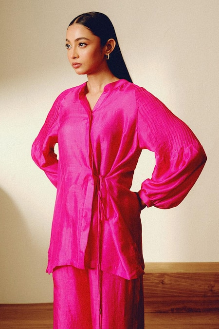 Buy Kavya Singh Kundu Pink Handwoven Mulberry Silk Pant Set Buy_Kavya Singh Kundu_Pink Handwoven Mulberry Silk Pant Set