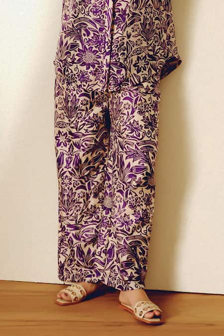 Kavya Singh Kundu_Purple Embroidery Collared Floral Print Handwoven Silk Pant Set _at_Aza_Fashions