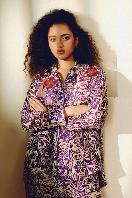 Kavya Singh Kundu_Purple Collared Floral Print Handwoven Mulberry Silk Shirt _Online_at_Aza_Fashions